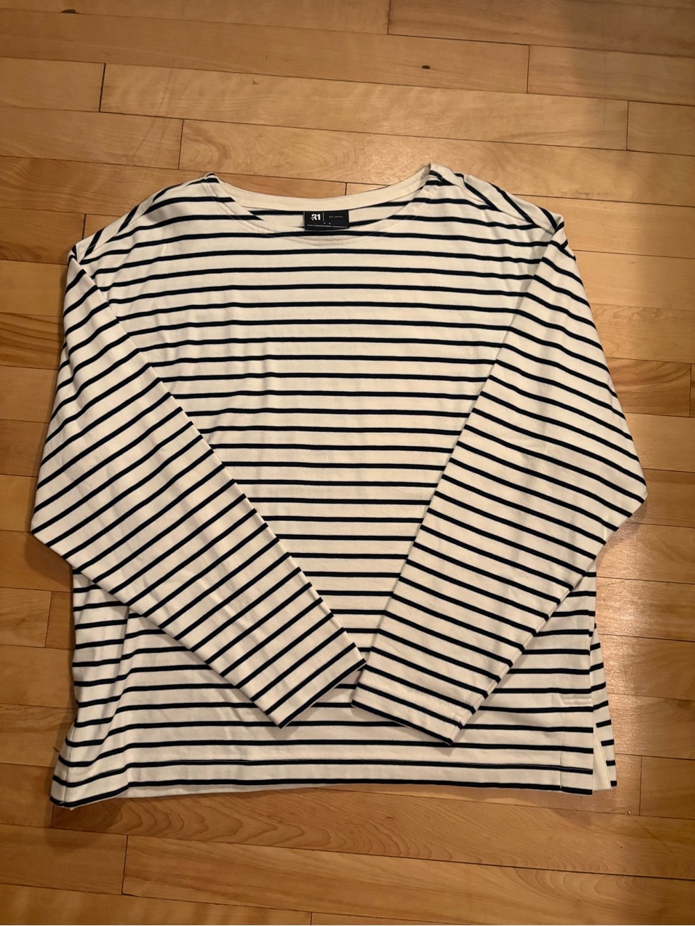 Simons White Long-Sleeve Crewneck Shirt with Black Stripes